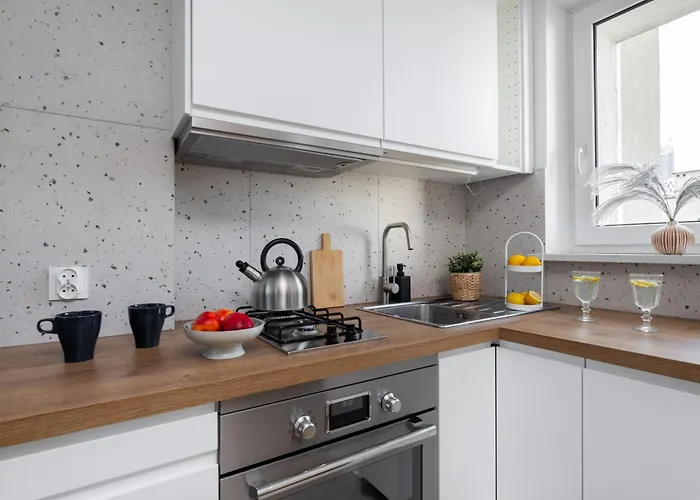 Superapart Twarda 56a - Blisko Złotych Tarasów * Warszawa