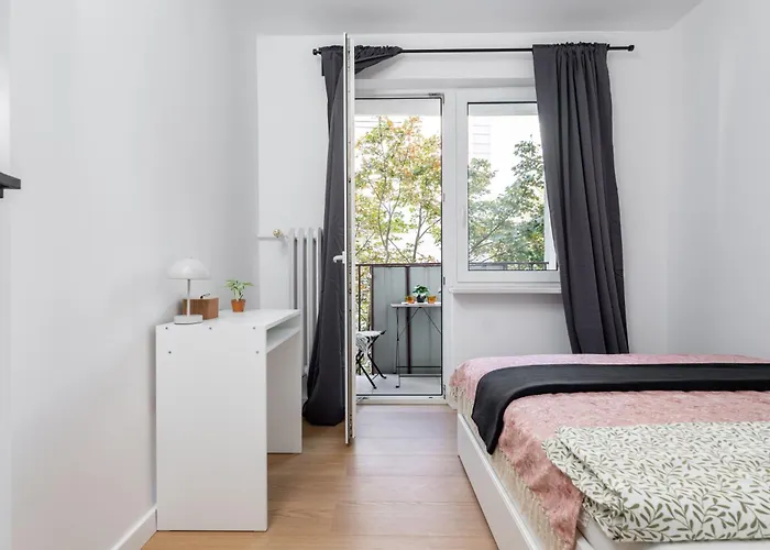 Superapart Twarda 56a - Blisko Złotych Tarasów * Warszawa