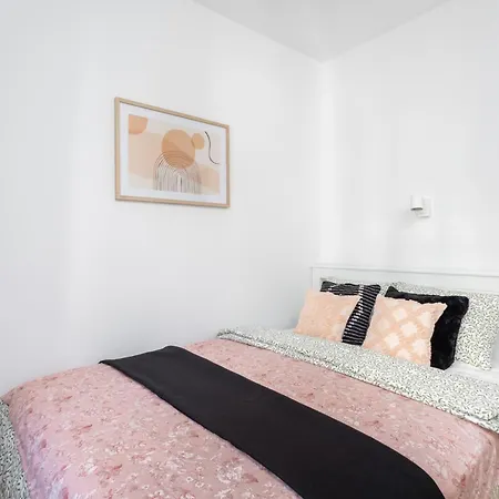 Superapart Twarda 56a - Blisko Złotych Tarasów Apartamento Varsovia